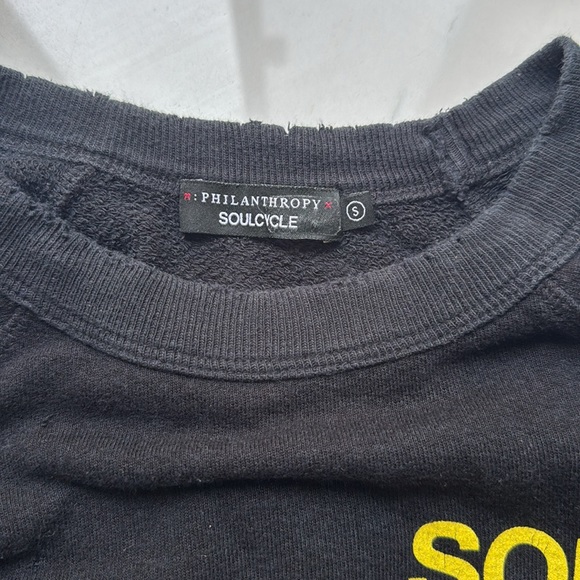Philanthropy x Soul Cycle star sweatshirt - Picture 2 of 3